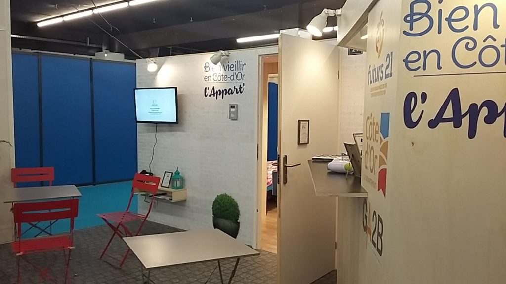 CRÉATION, FABRICATION ET INSTALLATION DU STAND "L'APPART" SUR LE SALON DES SENIORS 2018 POUR LE CONSEIL DÉPARTEMENTAL DE LA CÔTE D'OR ET LE CLUSTER GA2B AU PALAIS DES CONGRÈS DE DIJON